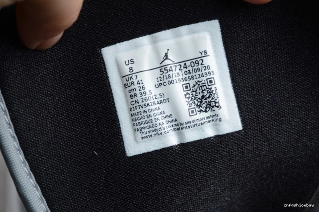 Light Smoke AIR Grey 1 554724-092 Jordan Mid 0820